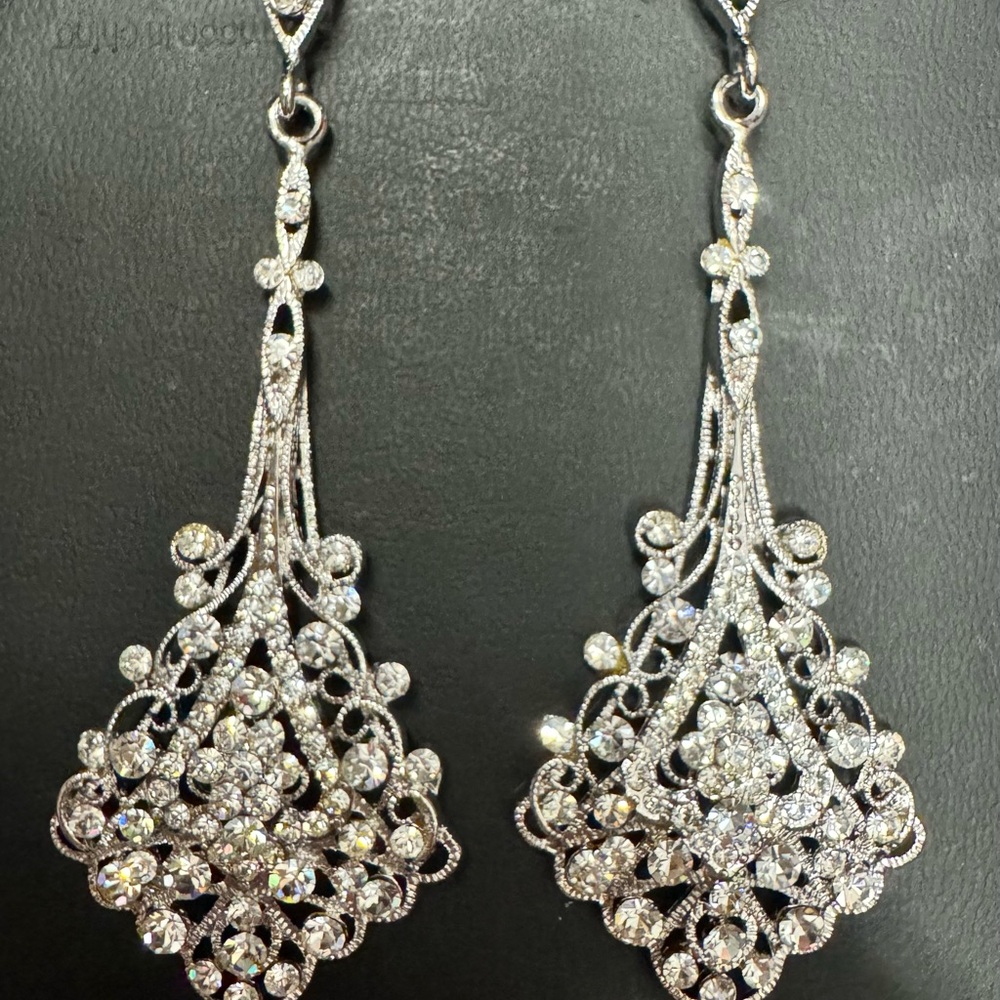 Elegant Silver Dangle Earrings